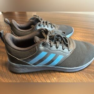 Adidas Cloudfoam Running shoes  Black/Blue                    Size 6 1/2